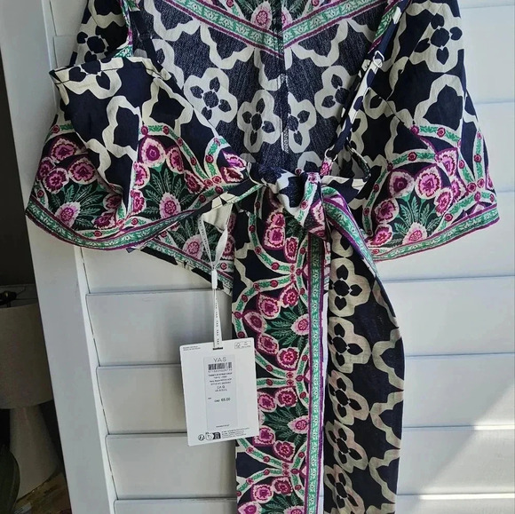 Y.A.S Top Yasmylia Crop Back Tie Spagetti Straps Viscose size L - Picture 2 of 9